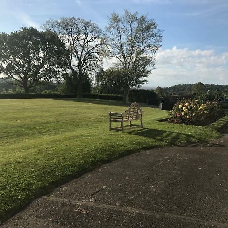 Bed and Breakfast Cedar House Minehead Exterior foto